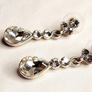 Rhinestone dangle drop post earrings 1 3/4" set in silver tone metal